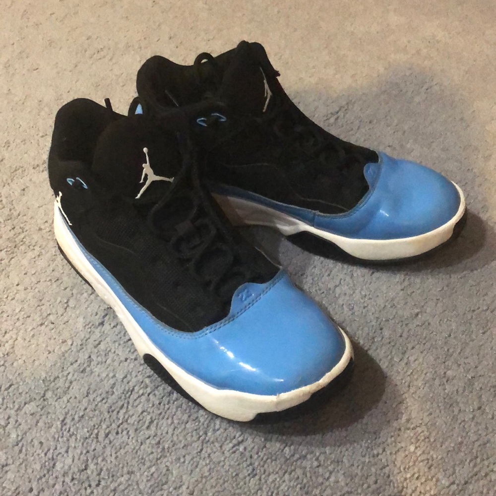Air Jordan Max Aura 2